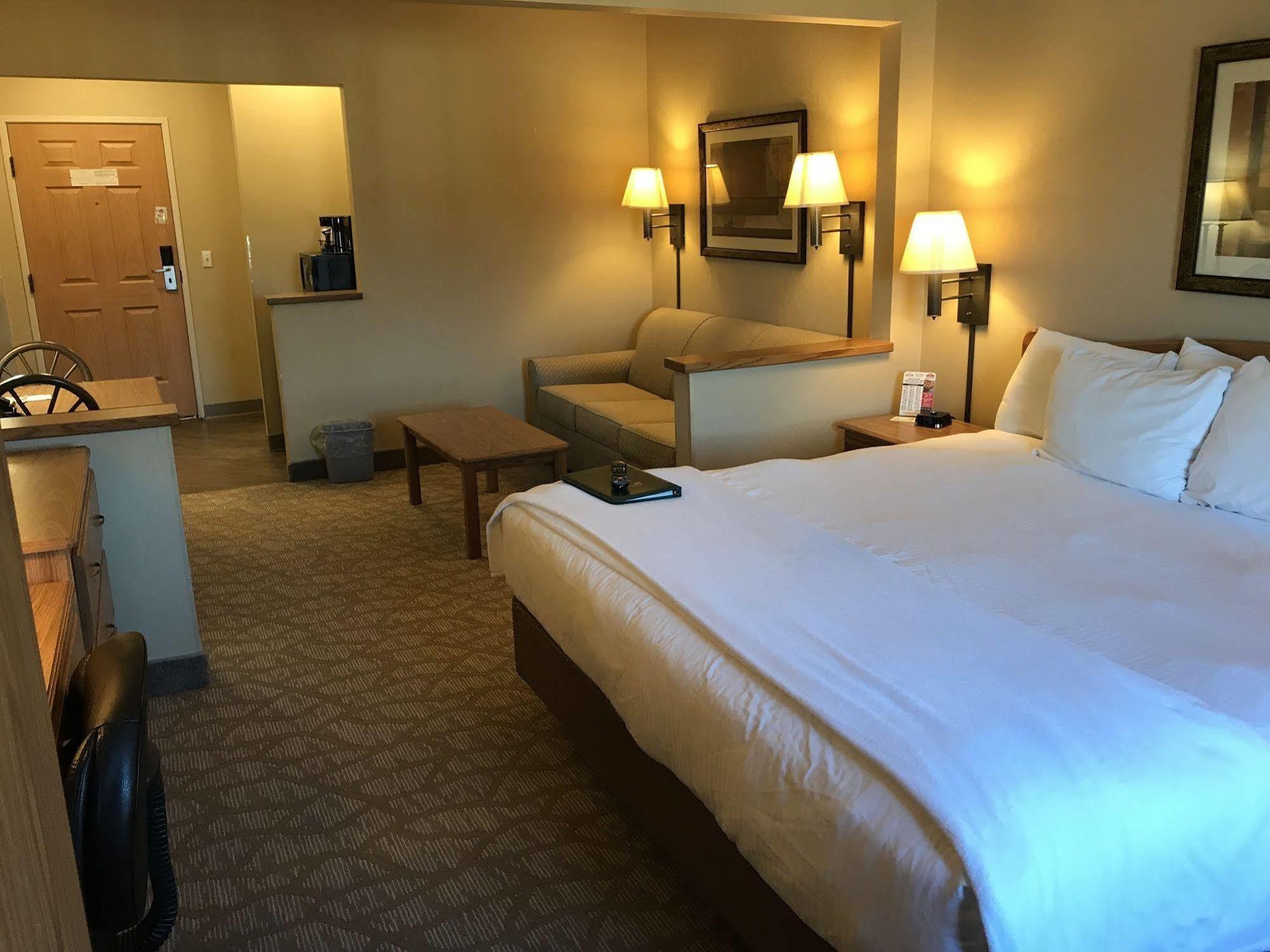 Everspring Suites Bismarck Dış mekan fotoğraf